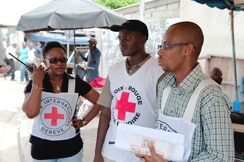 Morts et blessures dues aux restes des engins non-explosés : La Croix-Rouge sensibilise…